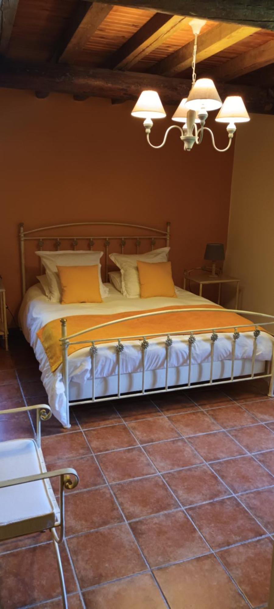 Bed and Breakfast Le Vieux Moulin De Jouques Zewnętrze zdjęcie